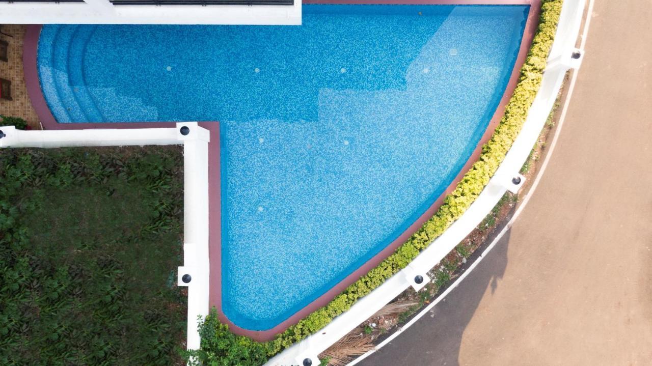Arotel Rooms & Suites กาลังกูติ ภายนอก รูปภาพ